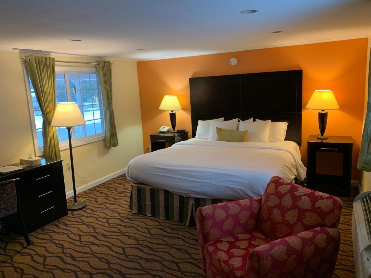 Four Winds Country Hotel 3*